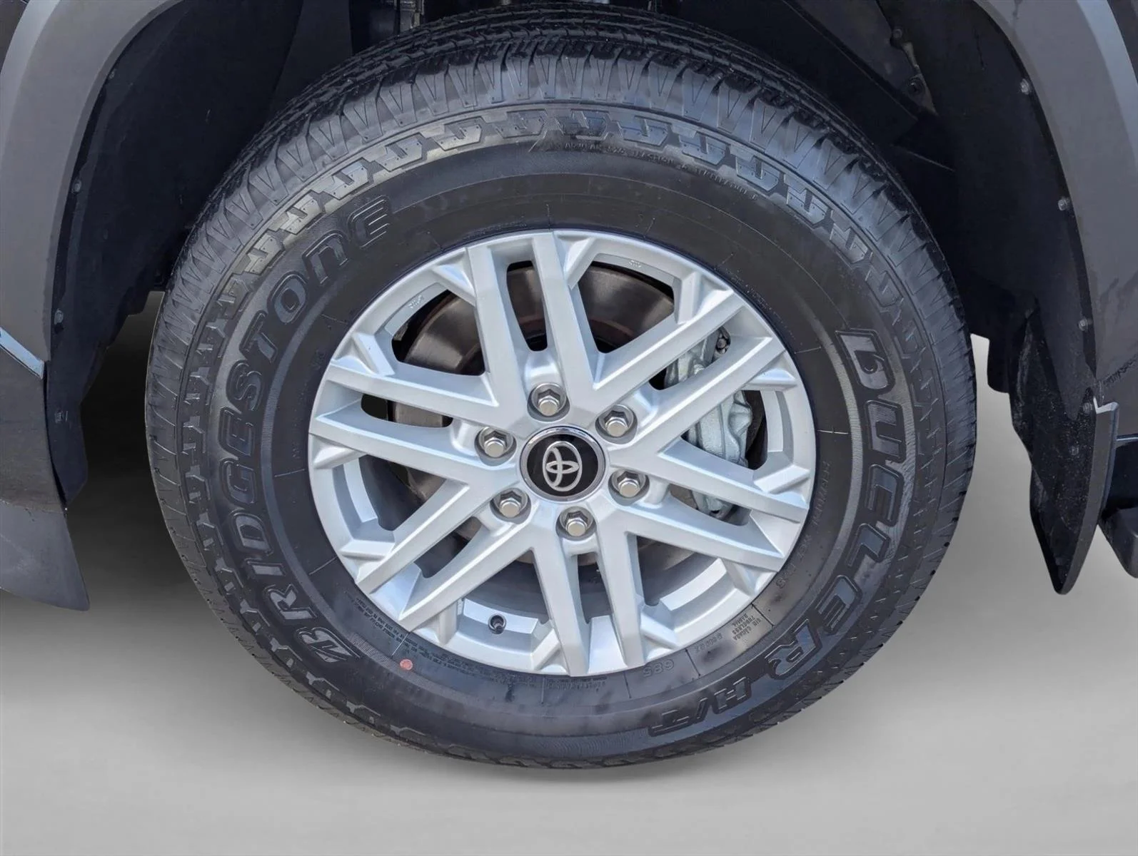 Used 2025 Midnight Black Metallic Toyota SR5 image 23