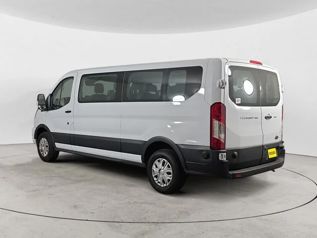 Used 2024 Oxford White Ford XLT image 7