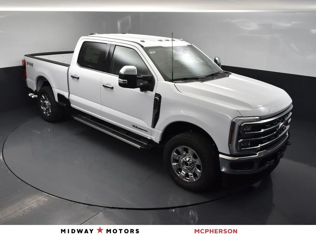 New 2026 White Ford Lariat image 1