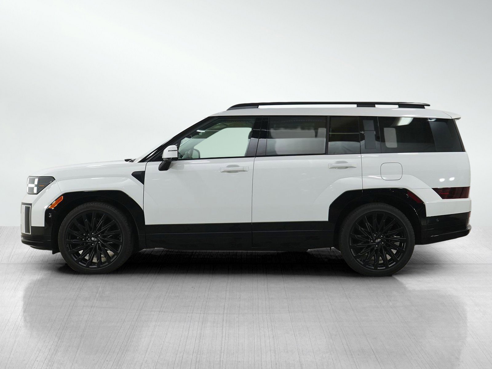 Used 2024 Hyundai Santa Fe Calligraphy with VIN 5NMP5DGL7RH031847 for sale in Minneapolis, Minnesota