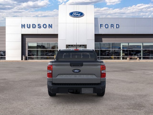 New 2026 Carbonized Gray Metallic Ford Lariat® image 5