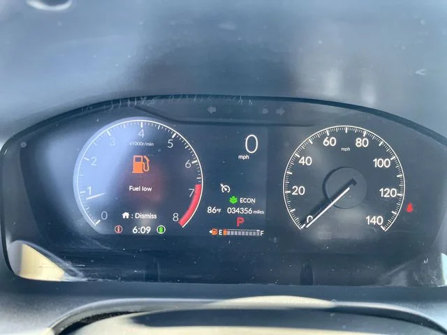 Used 2024 Silver Honda LX image 12