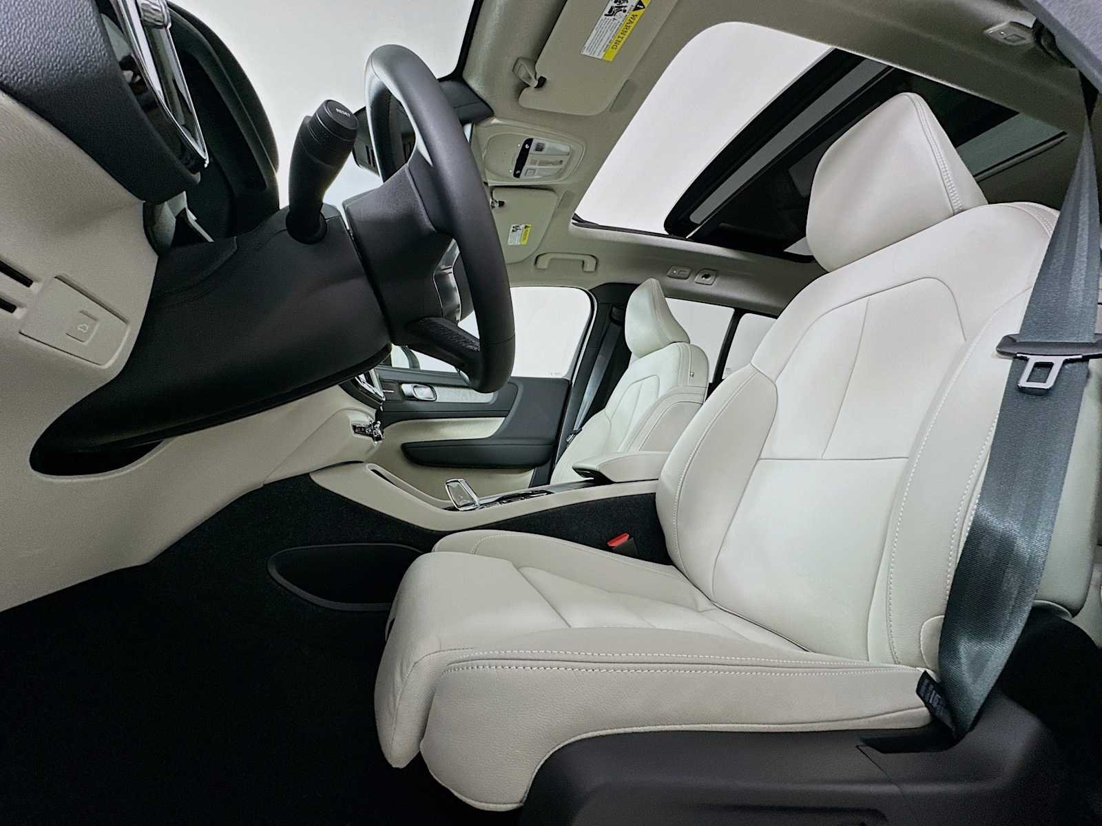 New 2026 Cloud Blue Volvo Ultra image 18