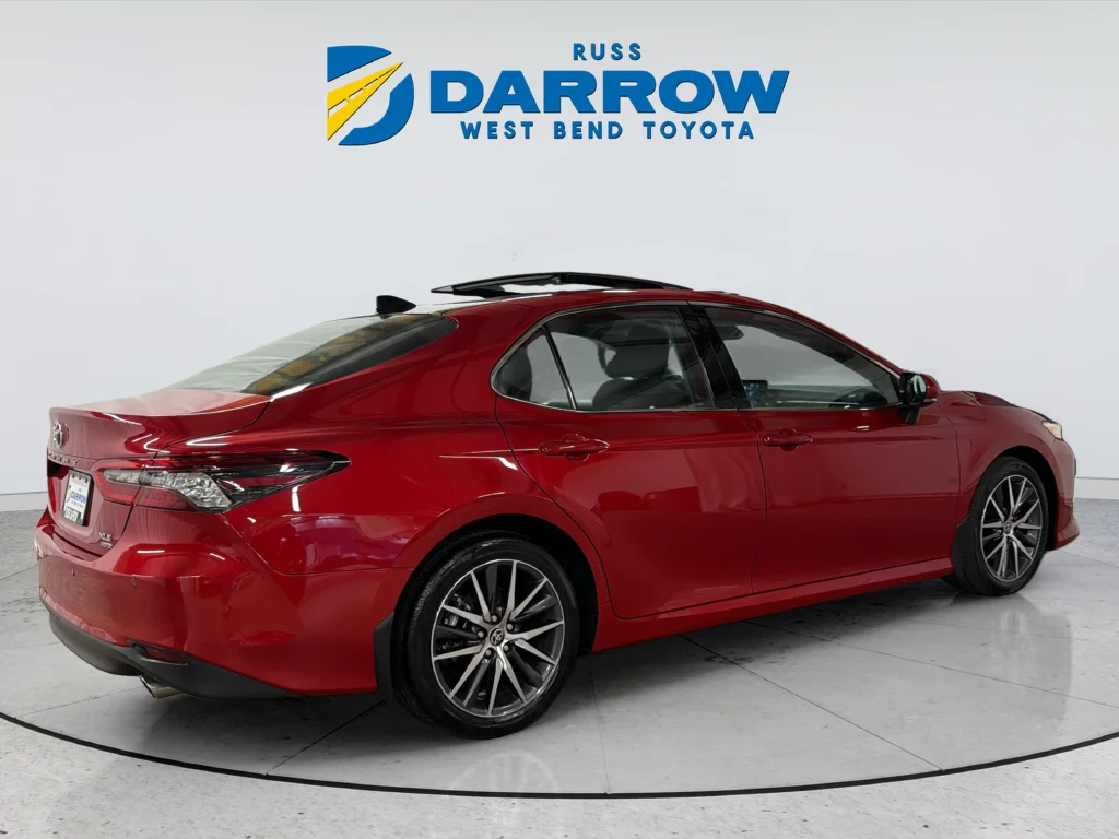 Used 2024 Red Toyota XLE image 5