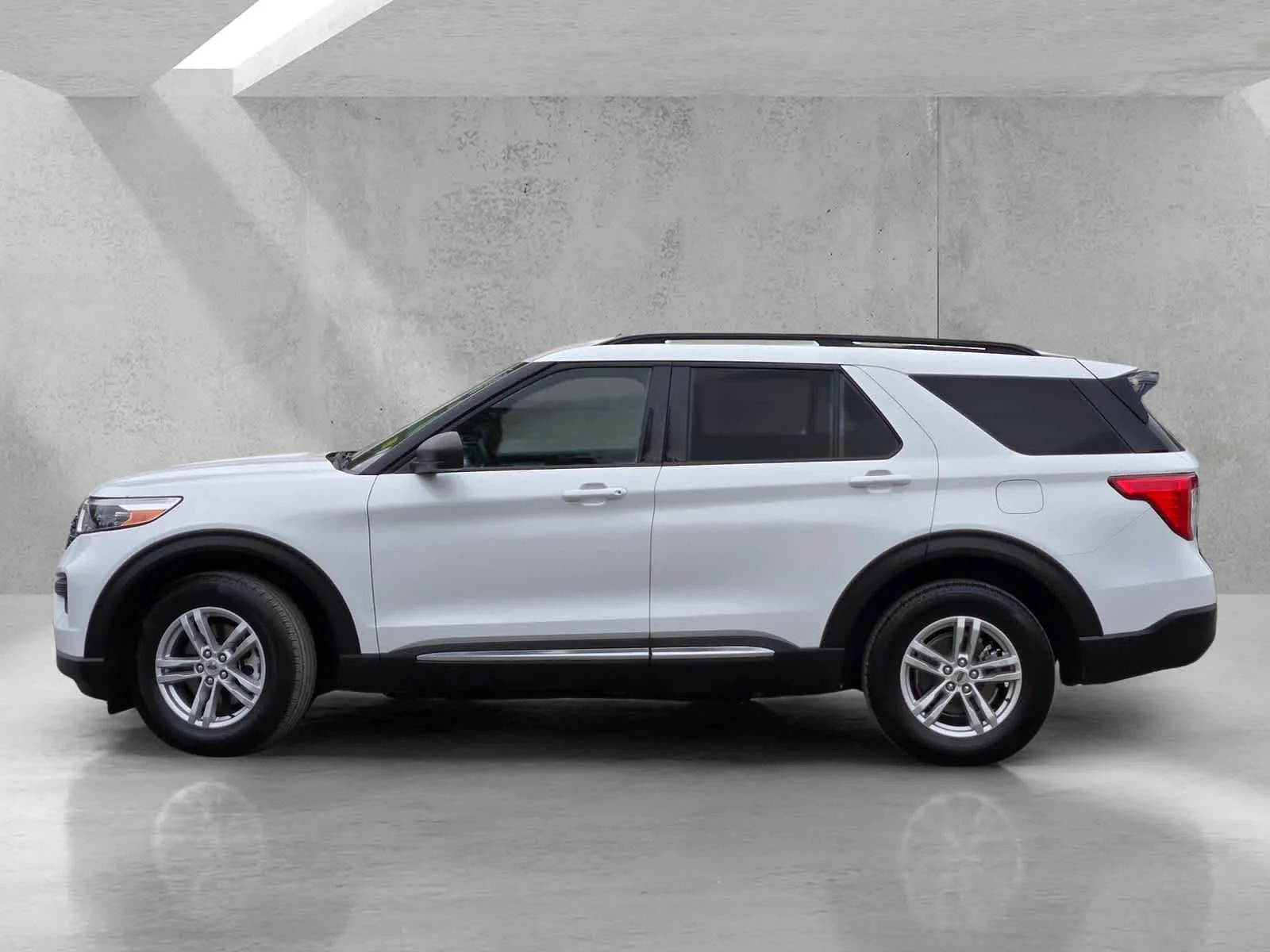 Used 2021  Ford XLT image 7