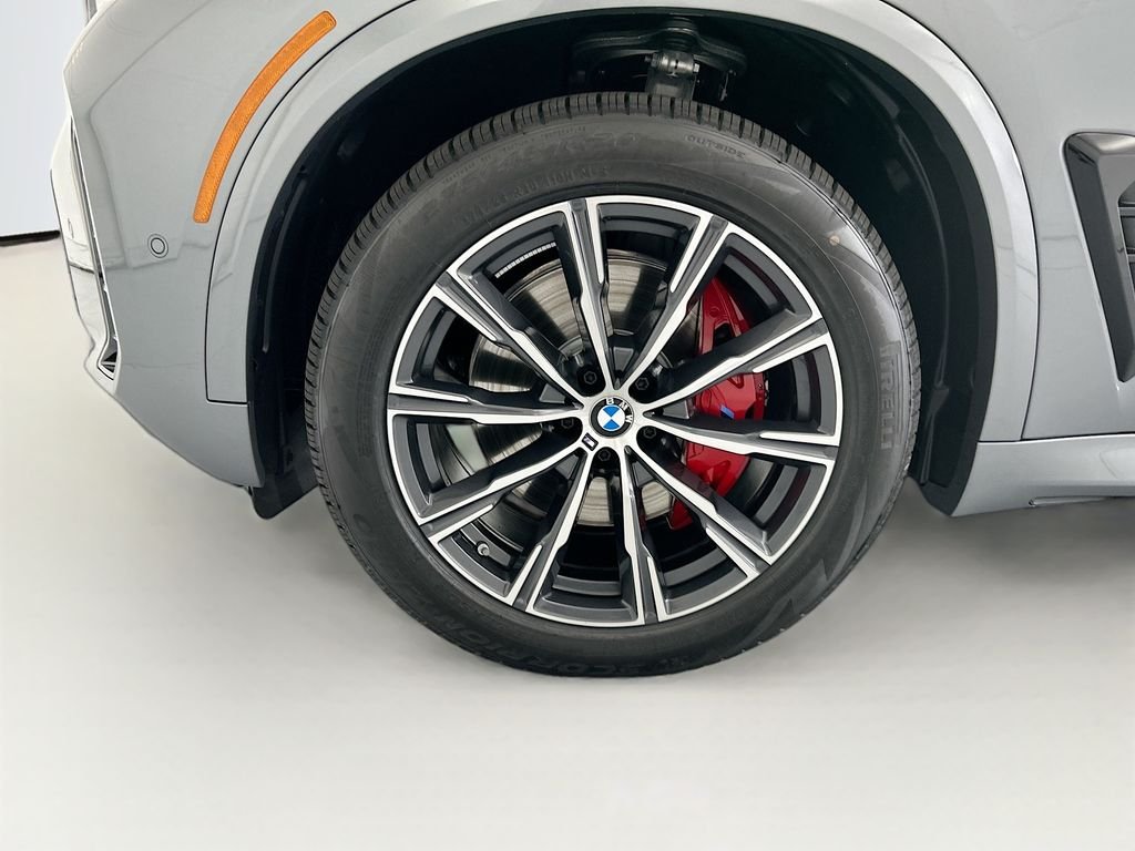 New 2026 Gray Metallic BMW sDrive40i image 29