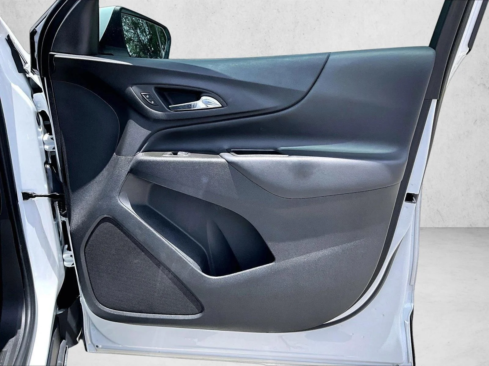 Used 2023 Summit White Chevrolet LT image 19
