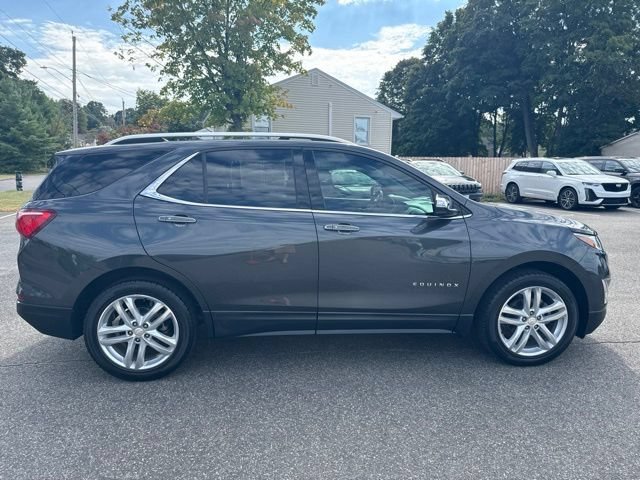 Used 2018 NIGHTFALL GRAY METALLIC Chevrolet Premier image 5