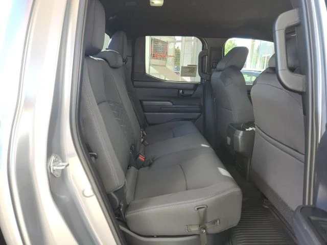 2025 Toyota Tacoma SR5 - Photo 26