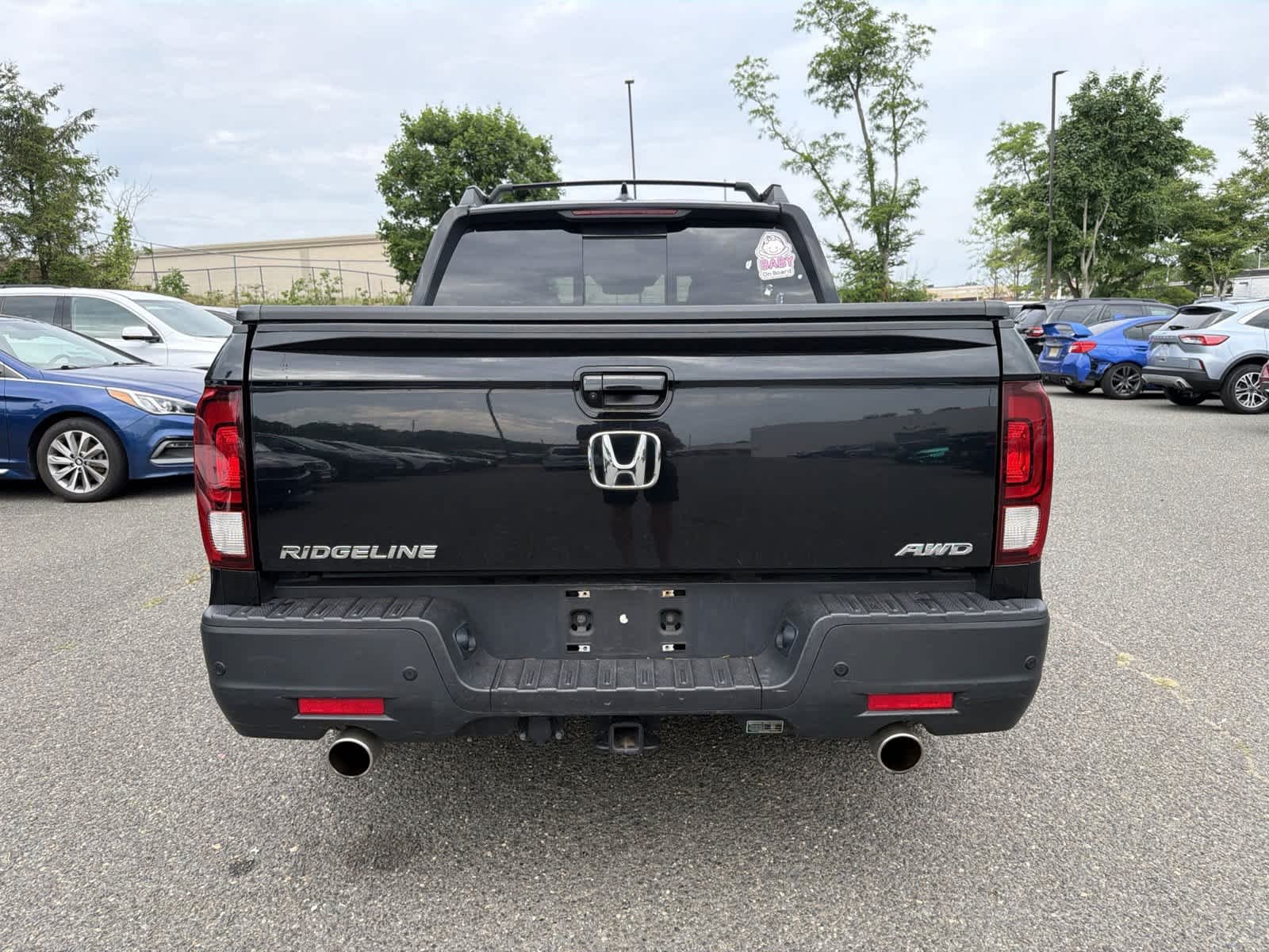 Used 2022 Crystal Black Pearl Honda Black Edition image 4