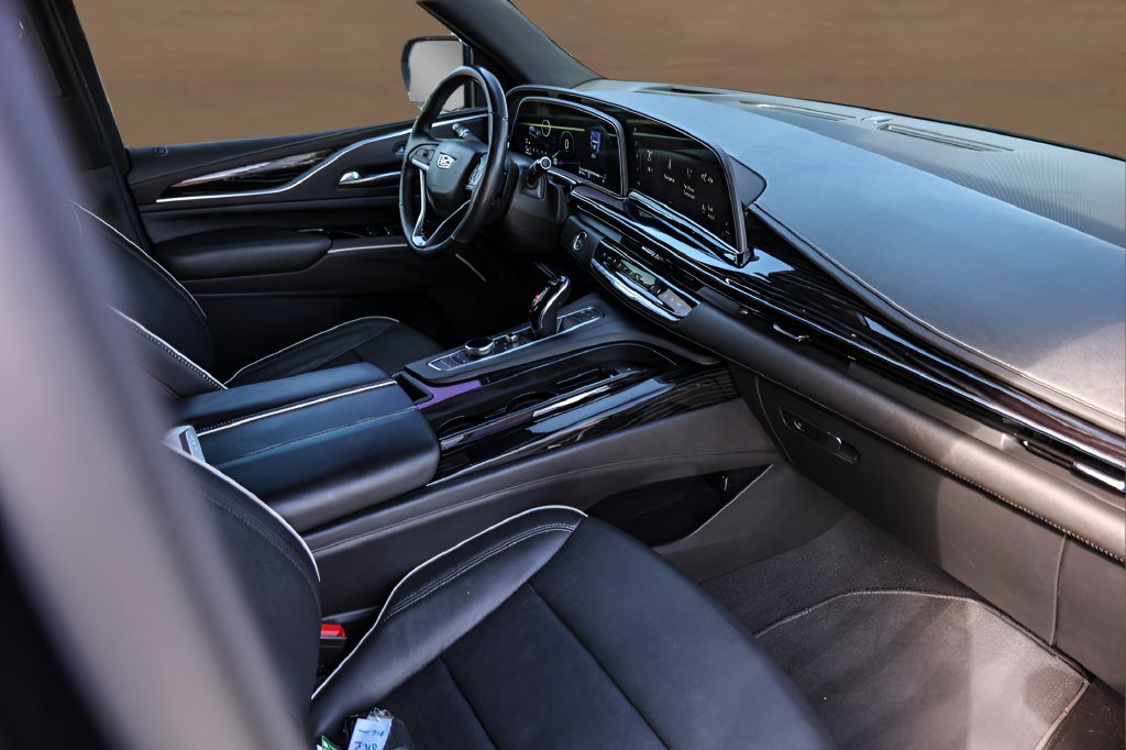 Used 2021 DARK MOON BLUE METALLIC Cadillac Sport image 32