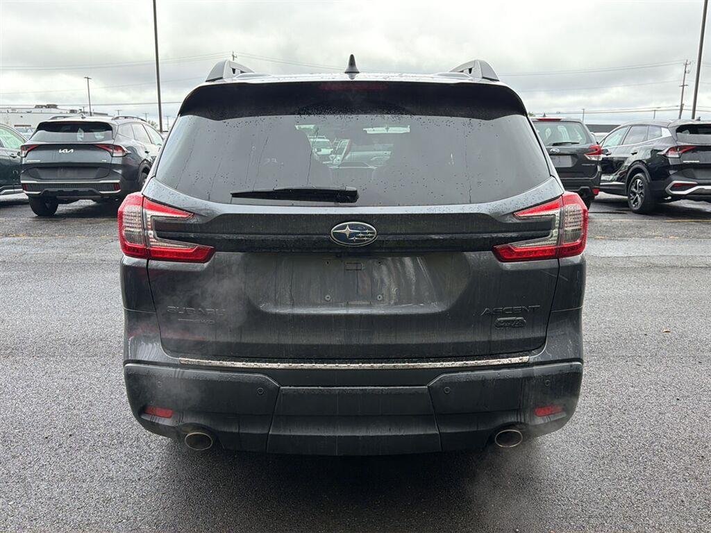 Used 2023 Magnetite Gray Metallic Subaru Onyx Edition Limited image 10
