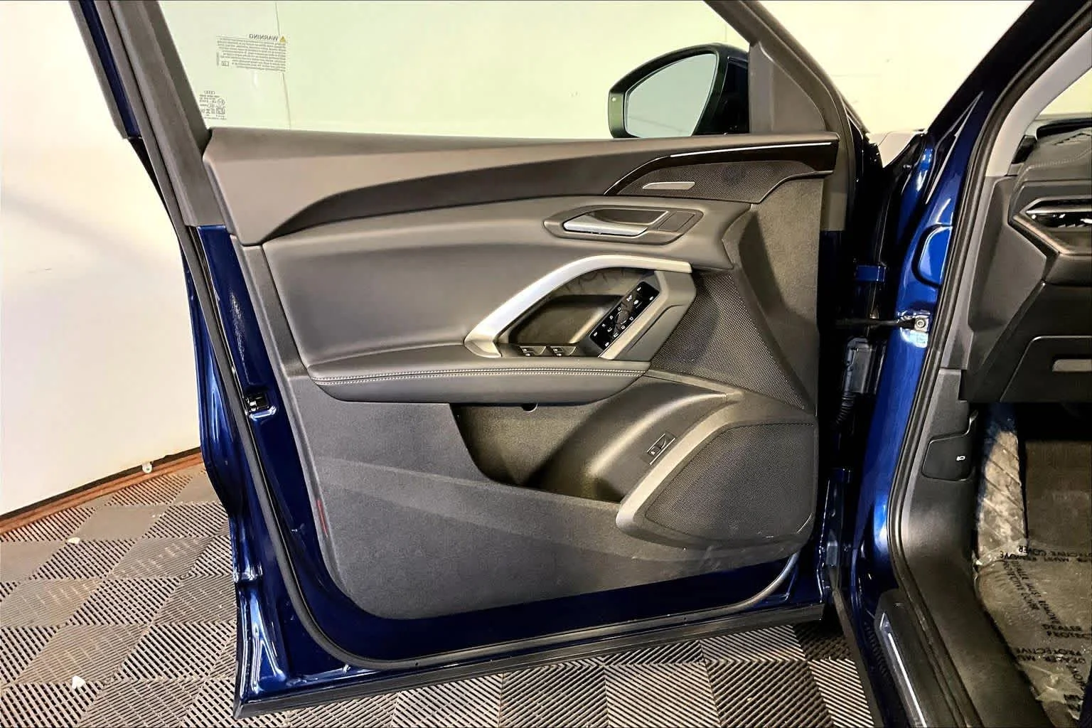 Certified Used 2025 Navarra Blue Metallic Audi Premium Plus image 22