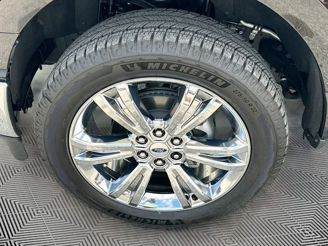 Used 2025 Black Ford Lariat image 32