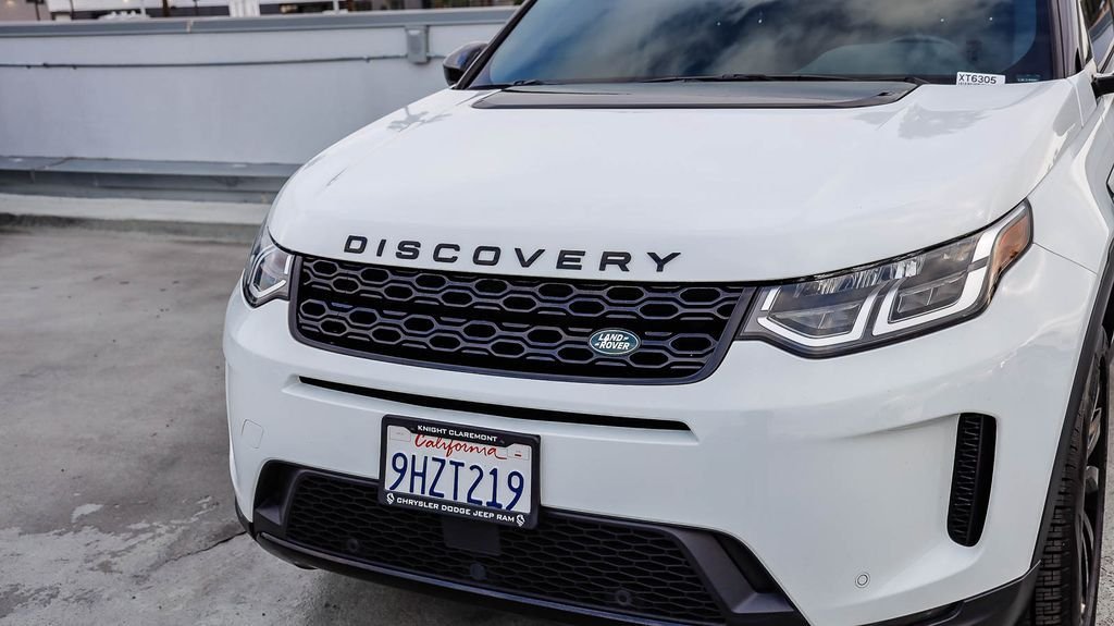 Used 2023 Fuji White Land Rover S image 6