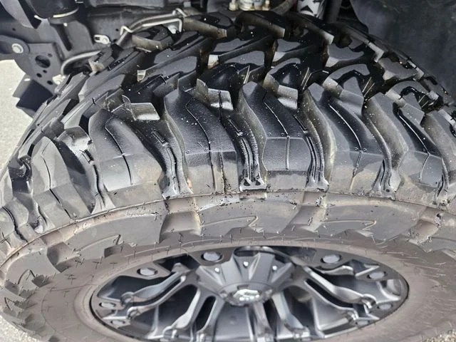 Used 2024 Green Jeep Mojave image 28