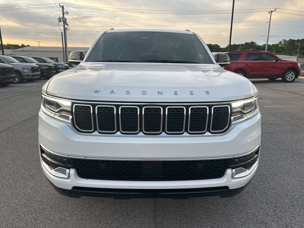 Used 2025 Bright White Clearcoat Jeep Base image 2