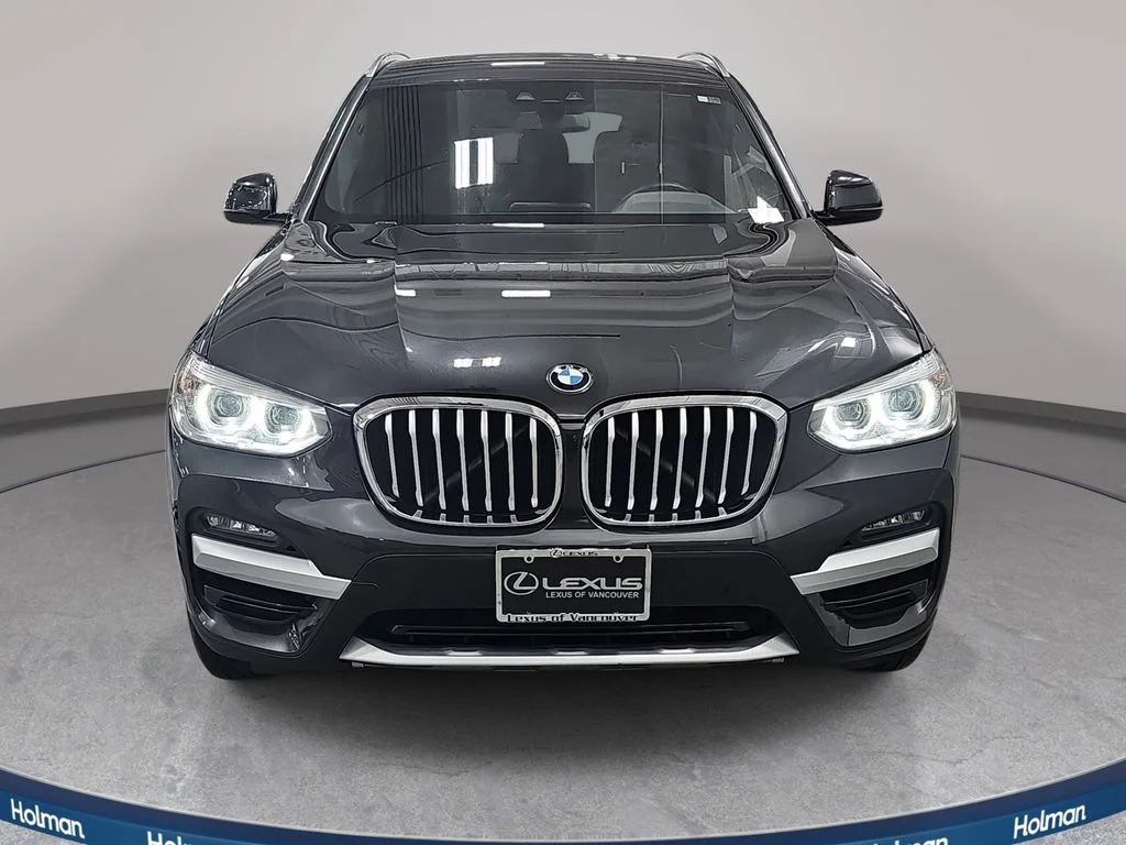 Used 2020 Gray BMW xDrive30i image 3