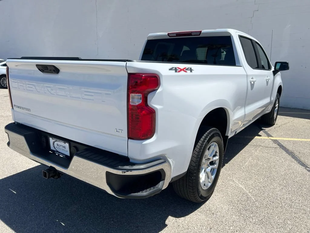 New 2026 Summit White Chevrolet LT image 6