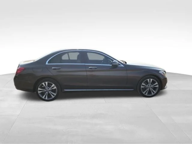 Used 2018 Brown Mercedes-Benz C 300 image 3