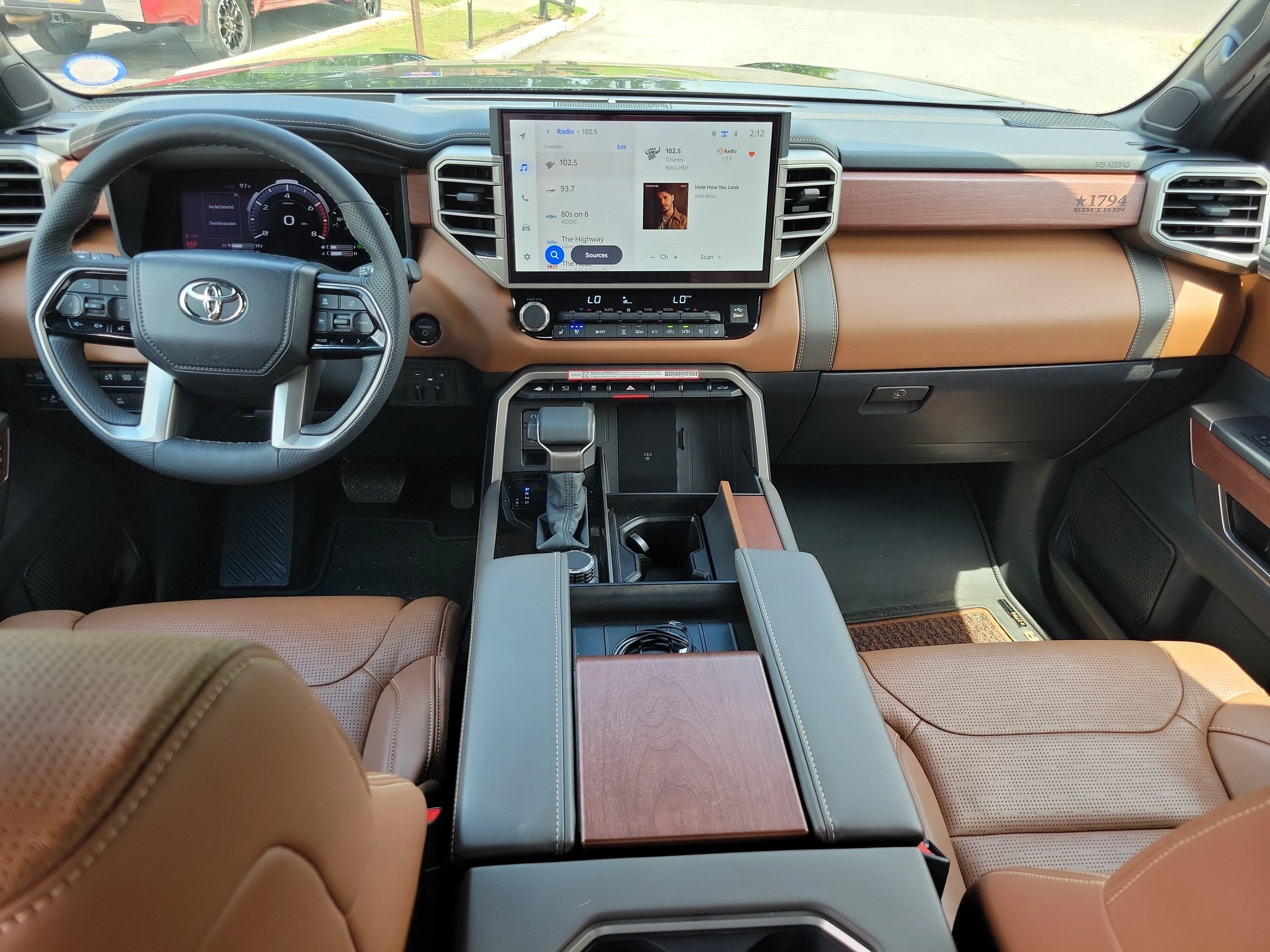 2026 Toyota Tundra 1794 Edition - Photo 12