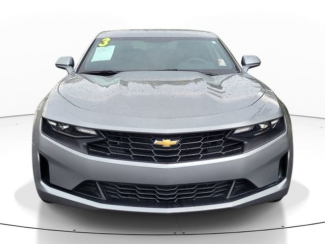 Used 2023 Gray Chevrolet 1LT image 1