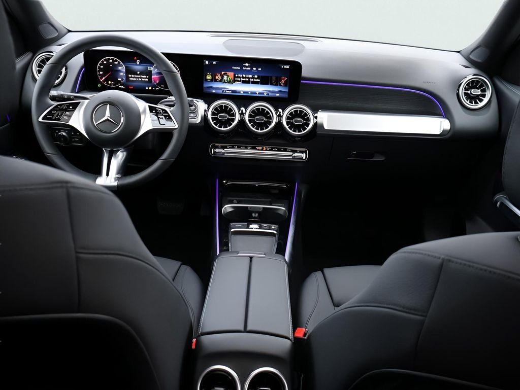New 2026 Mountain Grey Metallic Mercedes-Benz GLB 250 image 15