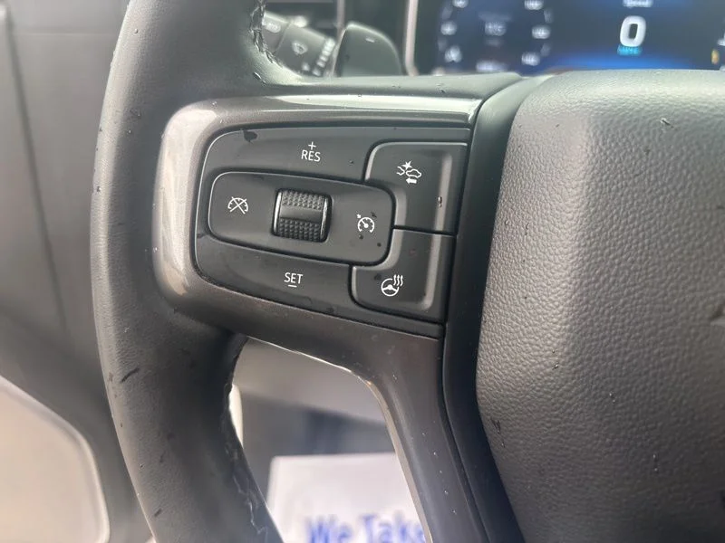 Used 2023 Beige Chevrolet High Country image 31