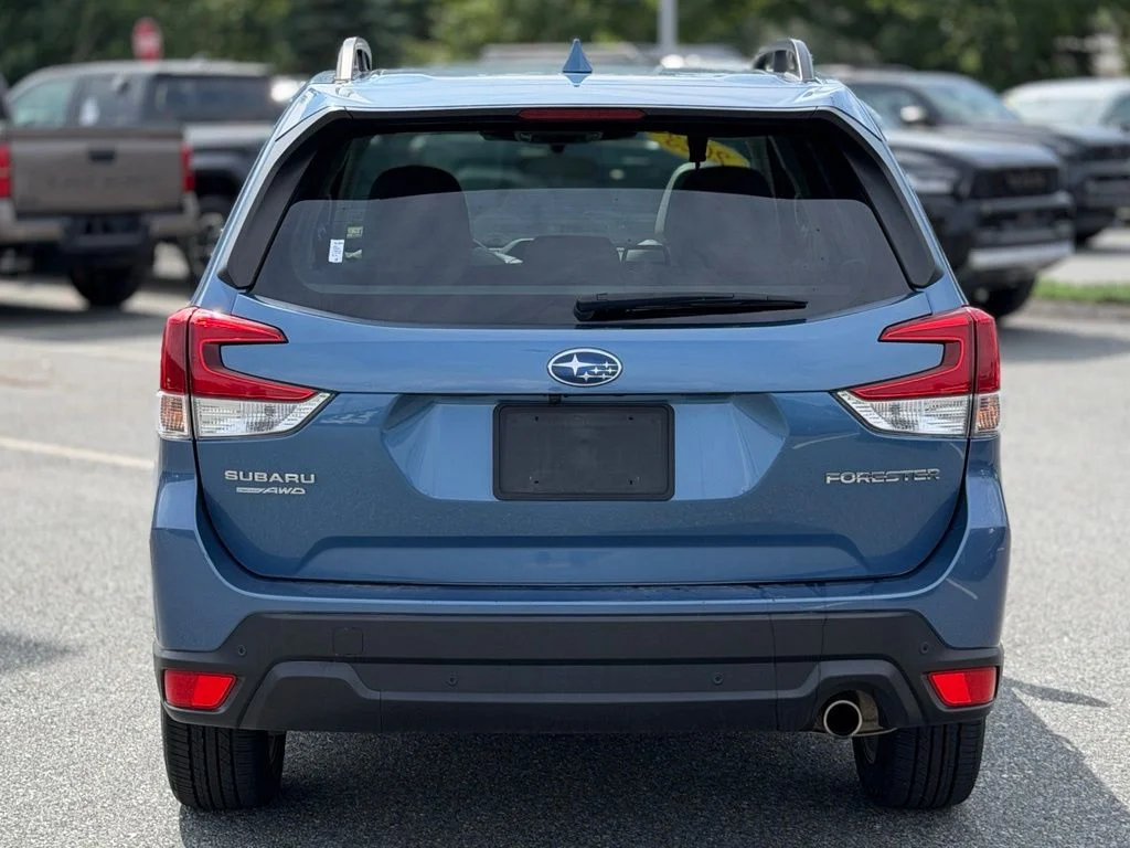 Used 2023 Blue Subaru Limited image 4