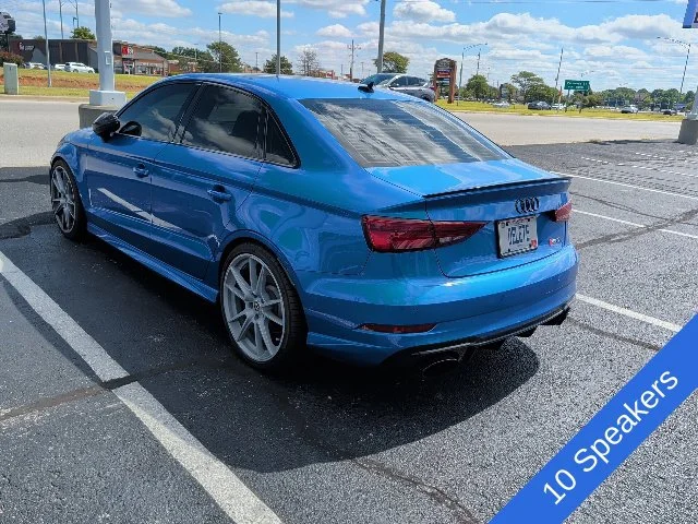 Used 2019 Ara Blue Crystal Effect Audi 2.5T image 9