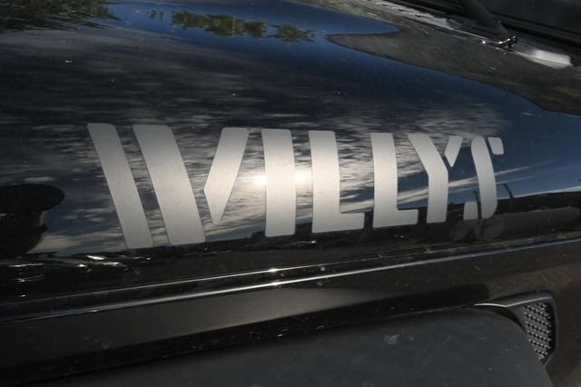 Used 2021 Black Jeep Unlimited Willys image 7