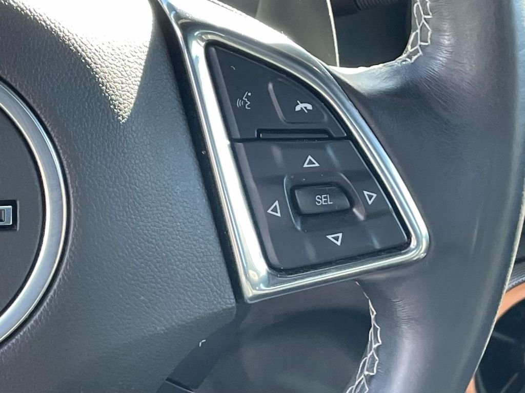 2024 Chevrolet Camaro 1LT - Photo 16