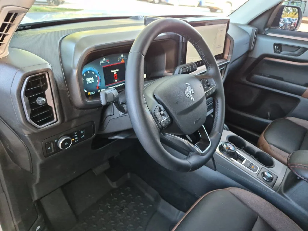 Used 2025 White Ford Outer Banks image 28