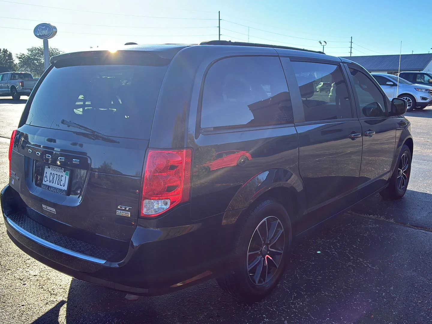 Used 2018 Black Onyx Crystal Pearlcoat Dodge GT image 4