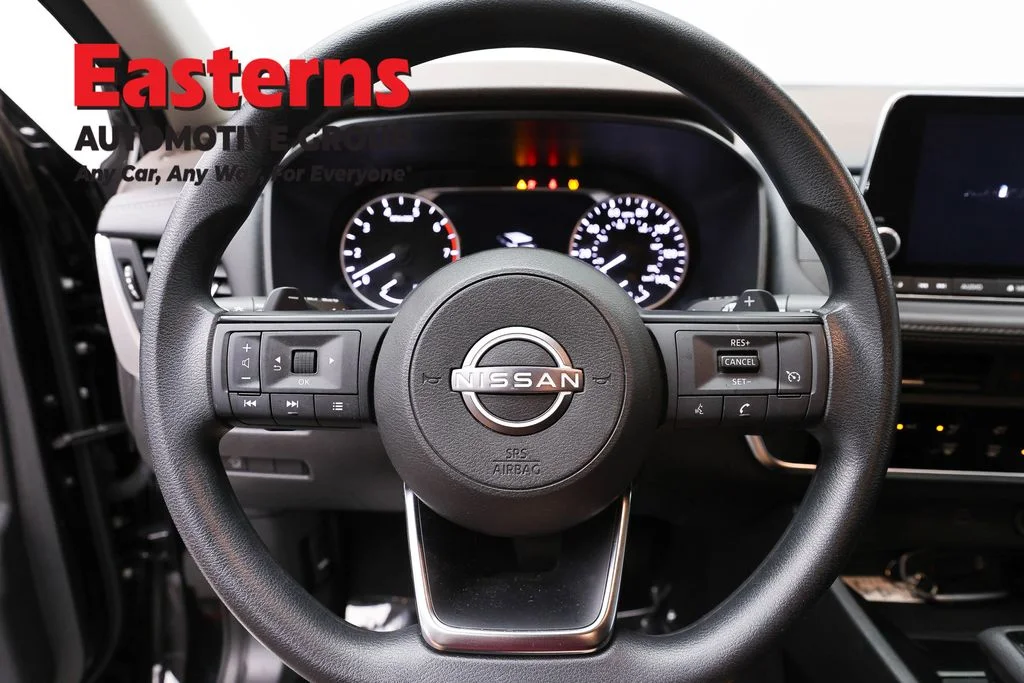 Used 2023 Black Nissan S image 10