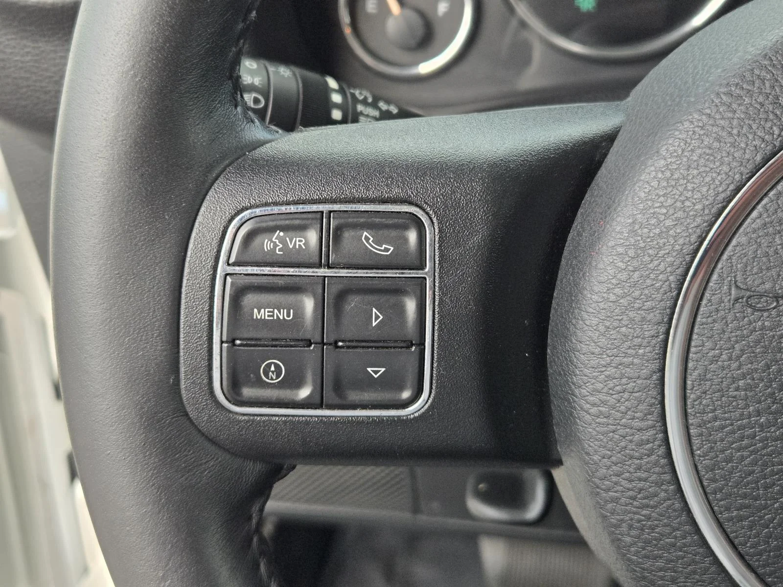 Used 2018 Bright White Clearcoat Jeep Sahara 4x4 image 14