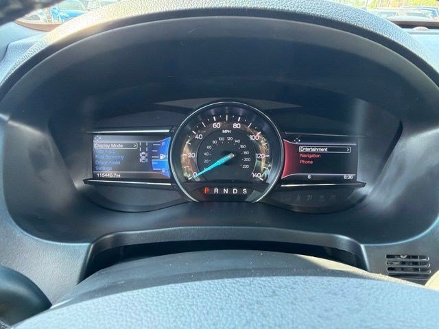 Used 2016 Bronze Ford Limited image 32