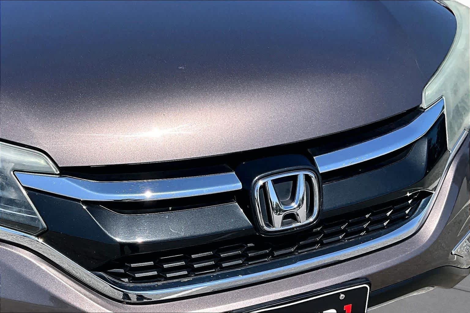 Used 2015 Urban Titanium Metallic Honda EX-L image 30