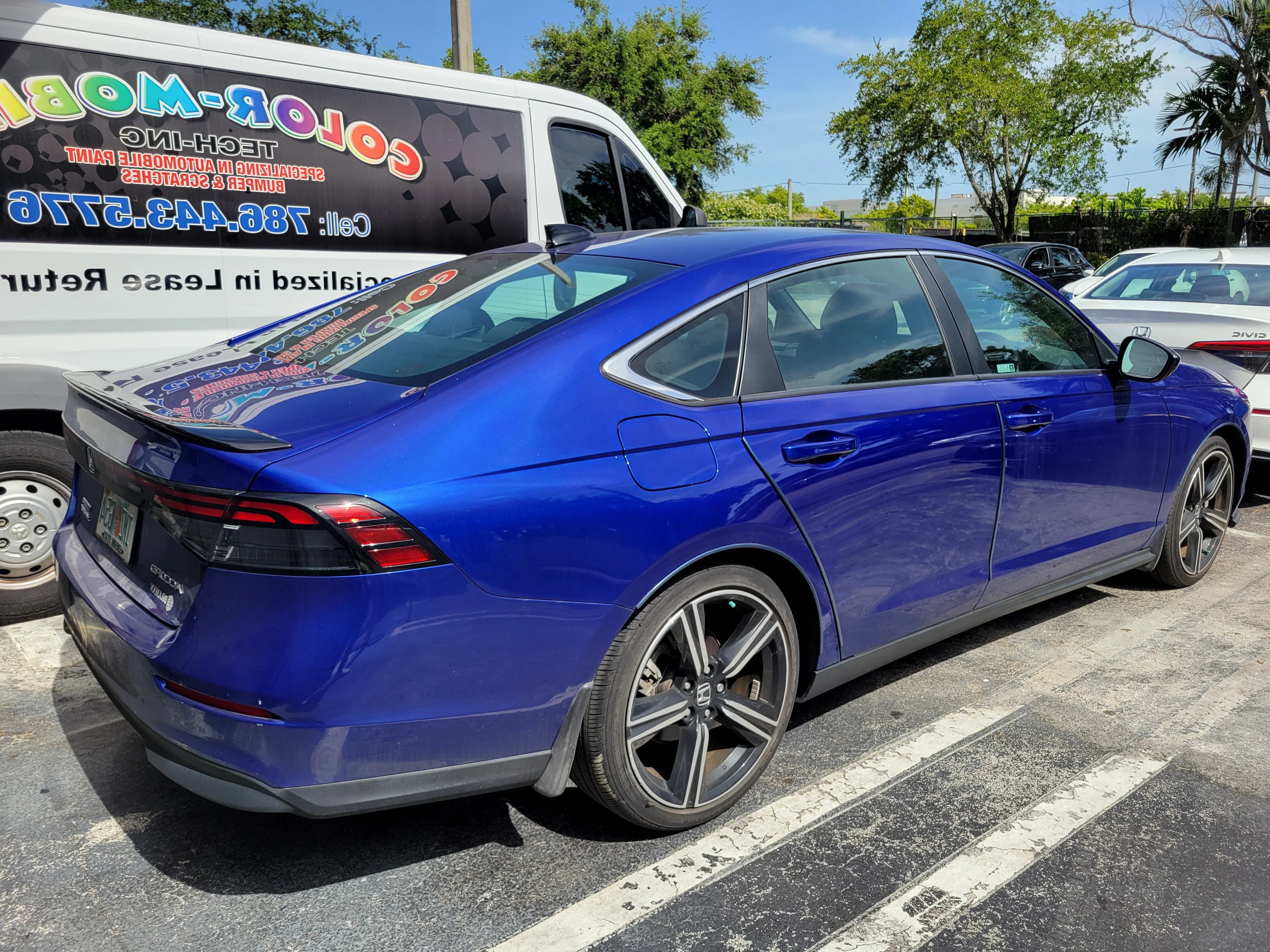 Used 2023 Canyon River Blue Metallic Honda Sport image 3