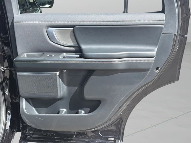 Used 2025 Black Ford Platinum image 40
