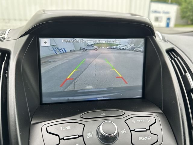 Used 2016 Gray Ford SE image 24
