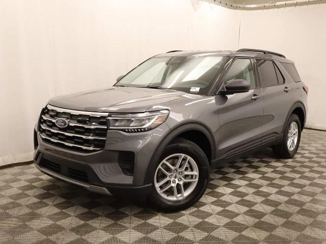 New 2026 Carbonized Gray Metallic Ford Active image 19