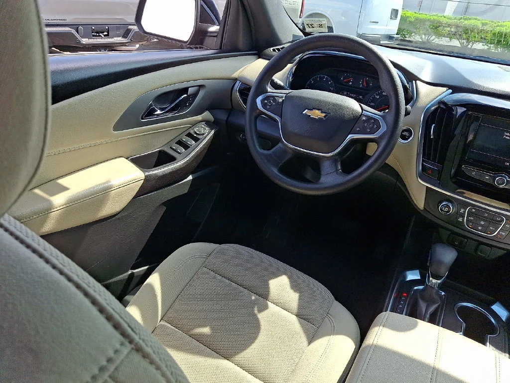 Used 2022 Northsky Blue Metallic Chevrolet LS image 15