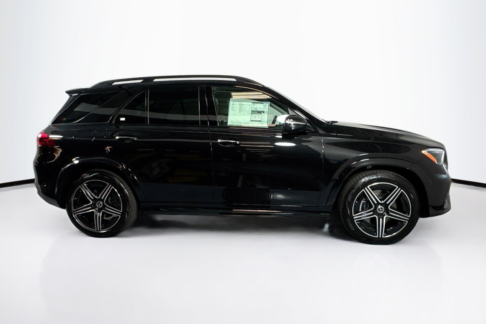 New 2026 Obsidian Black Metallic Mercedes-Benz GLE 350 image 4