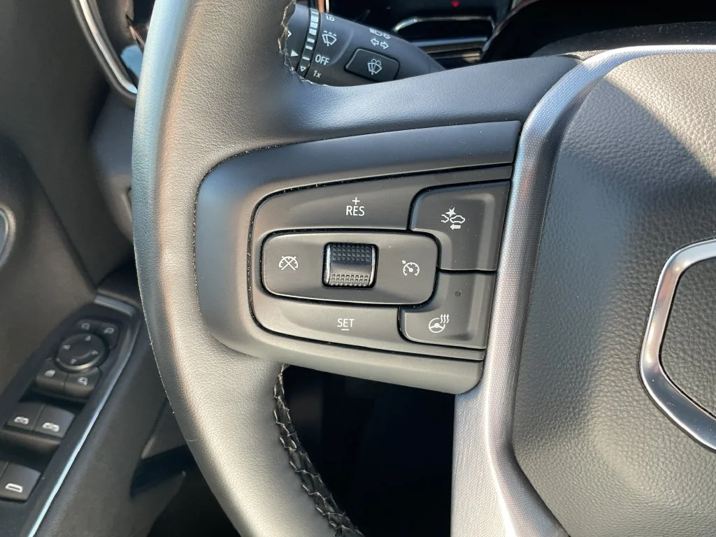 Used 2026 Silver GMC SLT image 21