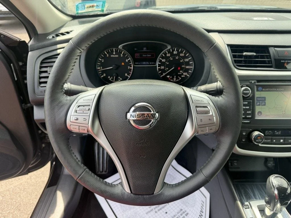 Used 2016 Super Black Nissan 4dr Sedan I4 2.5 SL image 13