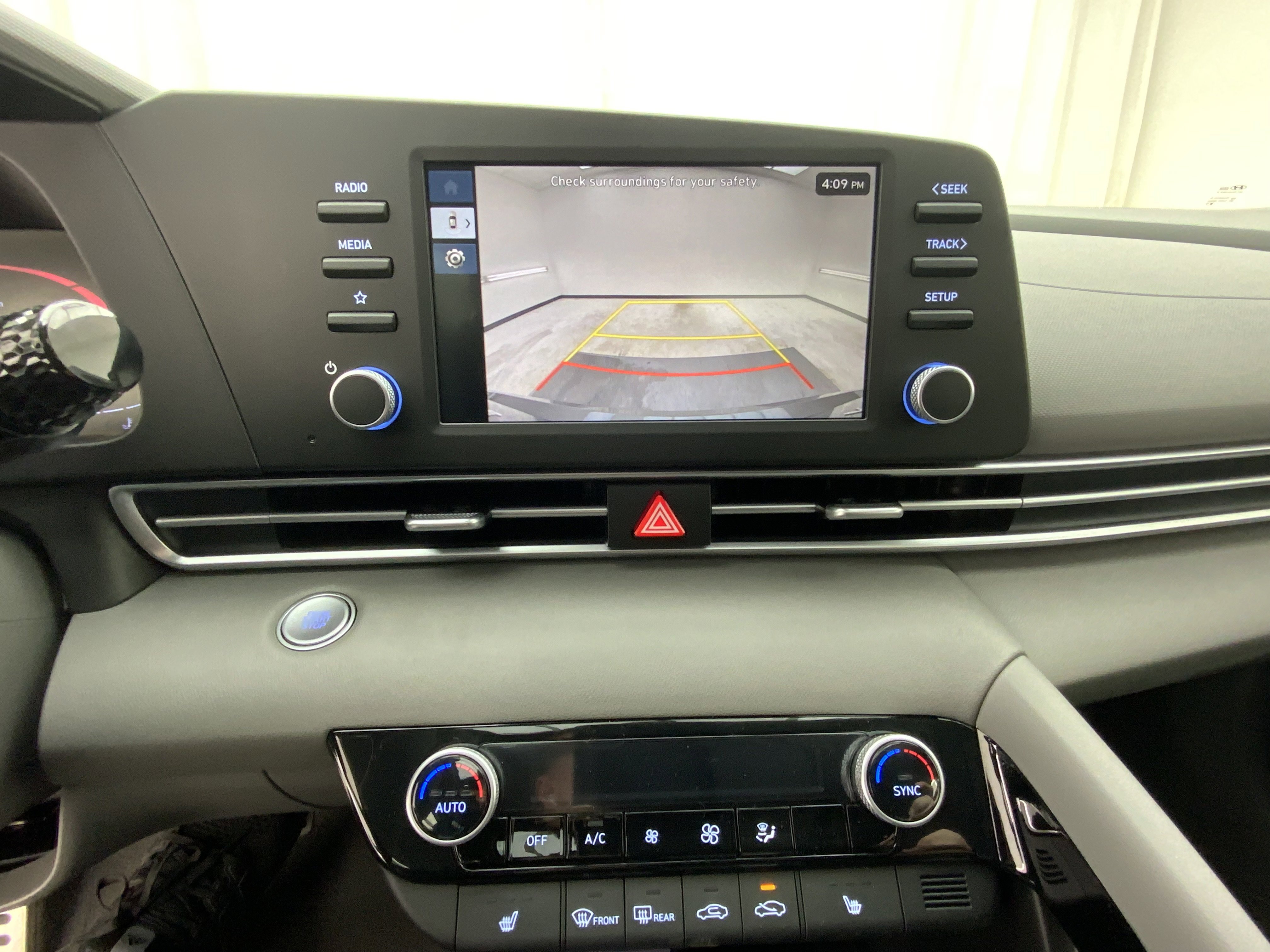 New 2026 Amazon Gray Hyundai SEL Sport Premium image 10