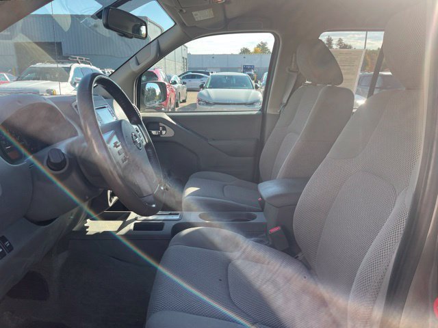 Used 2017 Gray Nissan SV image 12