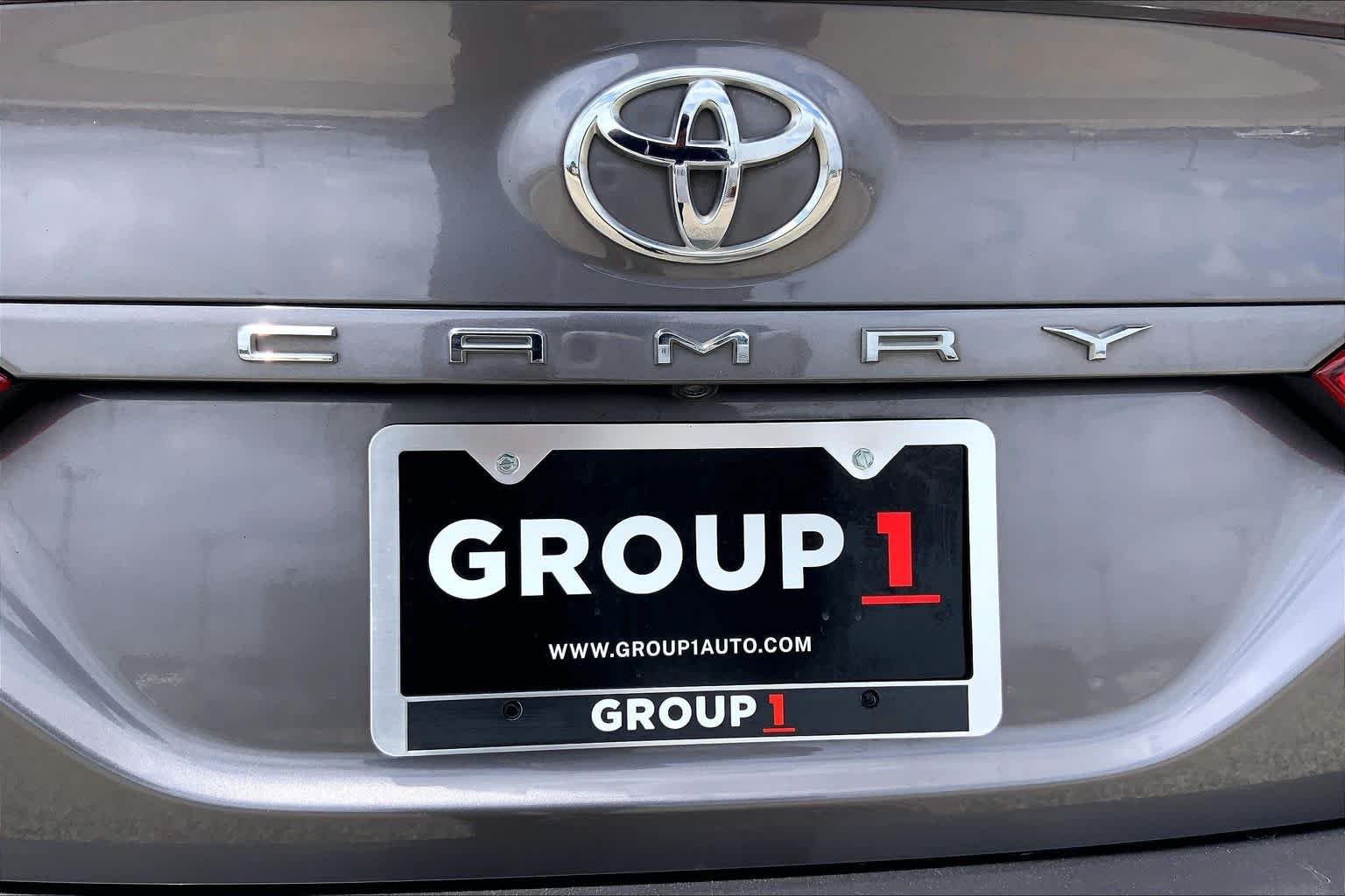 Used 2019 Predawn Gray Mica Toyota SE image 10