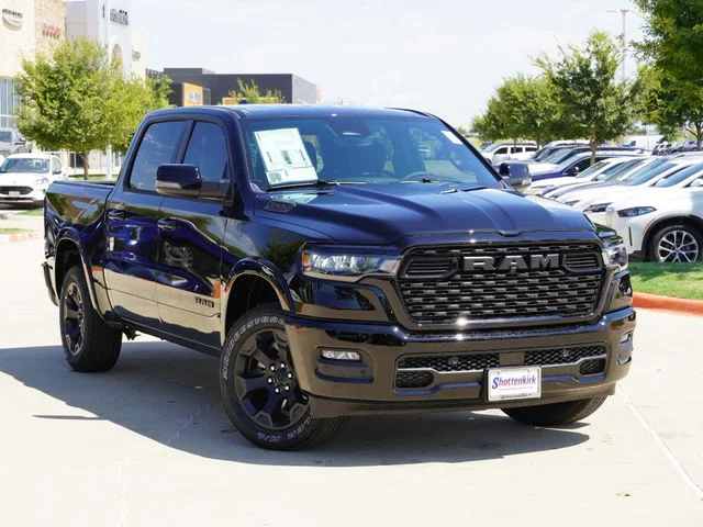 New 2026 Diamond Black Crystal Pearl-Coat Exterior Paint RAM Big Horn/Lone Star image 2
